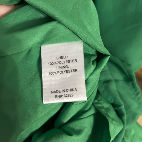 Superdown One-Shoulder Aimey Green Romper sized Medium #1032 - Picture 6 of 6